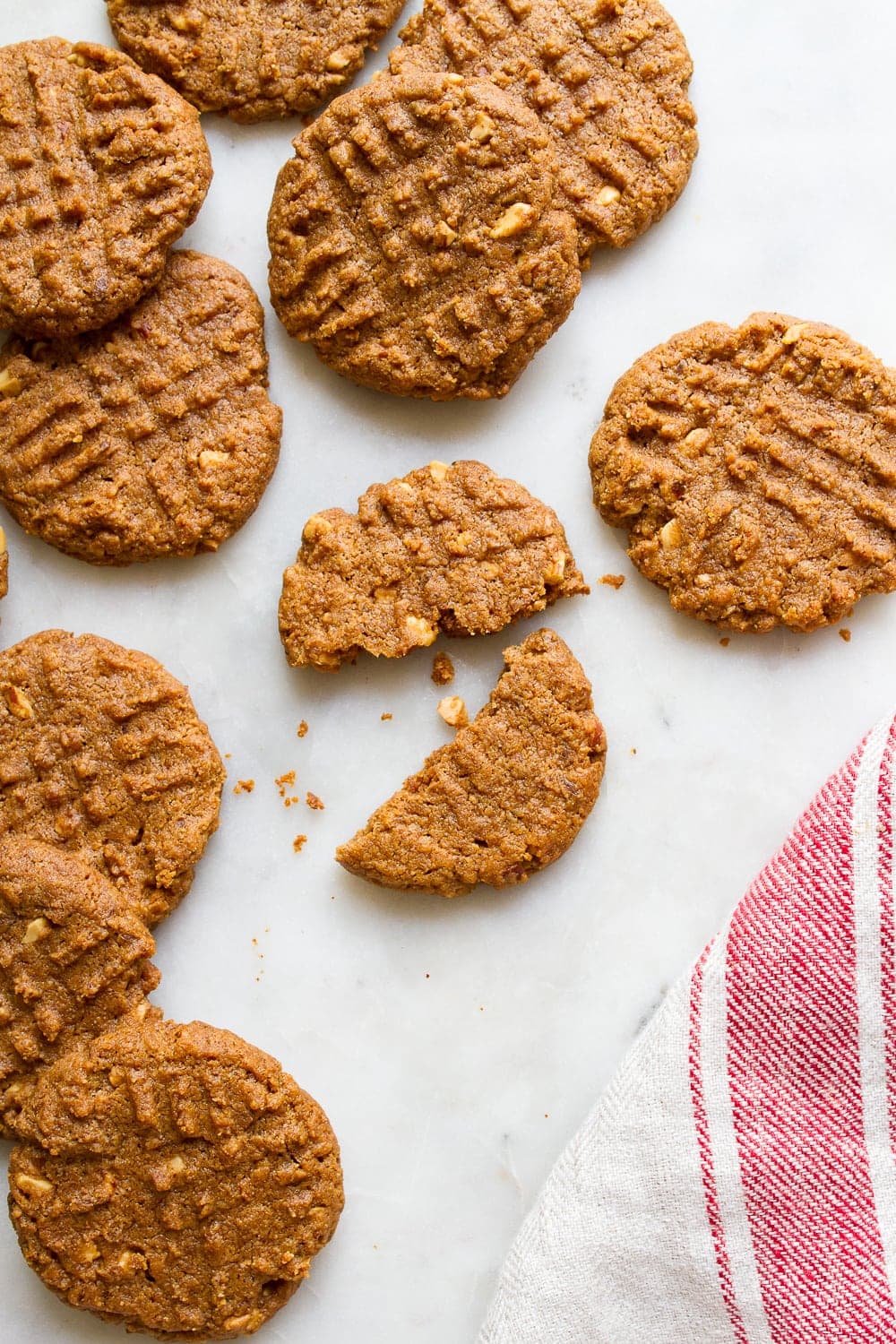 4 Ingredient Almond Butter Cookies